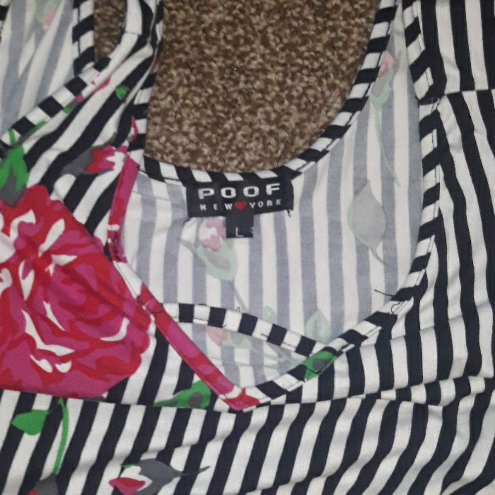 🌷🌷🌷Romper - Picture 2 of 2